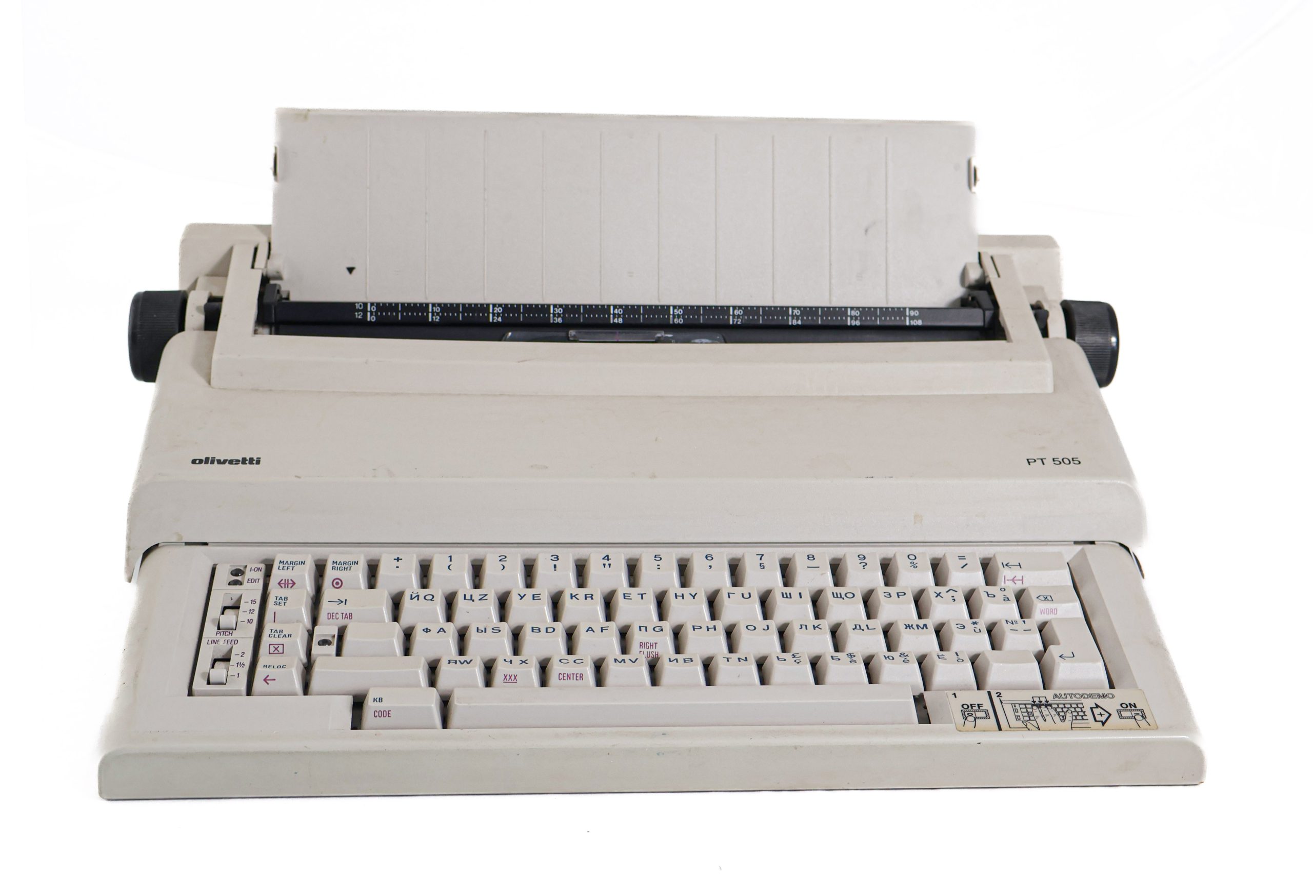 Пишущая машинка Olivetti рт 505